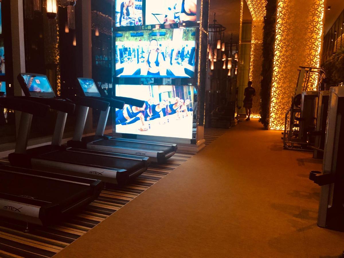 Riviera Jomtien 超级海景酒店公寓 Экстерьер фото