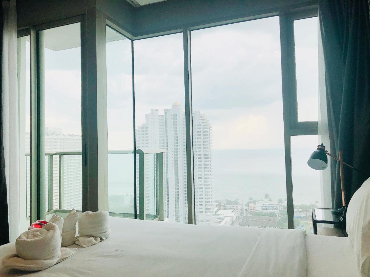 Riviera Jomtien 超级海景酒店公寓 Экстерьер фото
